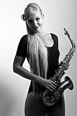 Chandler - Saxophonist